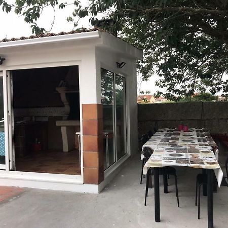 Villa Las Camelias Villanueva De Arosa Bagian luar foto
