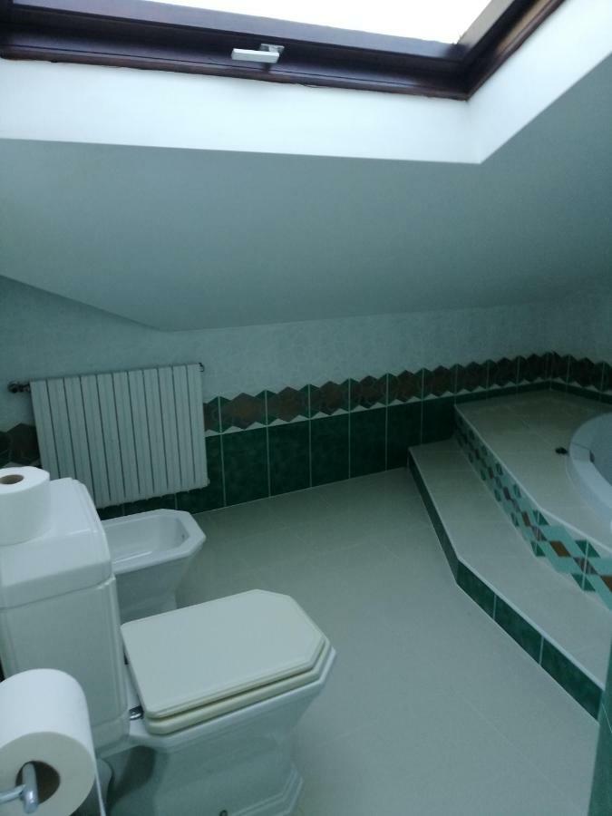 Villa Las Camelias Villanueva De Arosa Bagian luar foto