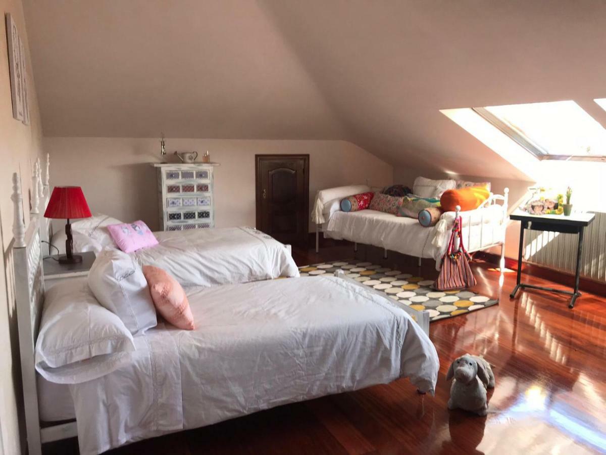 Villa Las Camelias Villanueva De Arosa Bagian luar foto